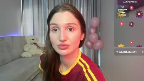 Snapshot of tender_babyyy chatting on June 21, 12:41 pm Amina online show from June 21, 12:41 pm