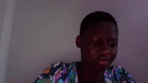 Snapshot of tenderbree chatting on October 29, 7:54 am tenderbree online show from October 29, 7:54 am