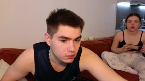 Snapshot of tenderlovesss chatting on February 10, 12:39 pm Amanda and Kenny online show from February 10, 12:39 pm