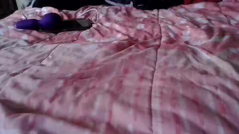 tendertormentt online show from February 18, 7:32 pm