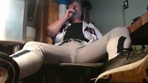 Tennredneck online show from April 29, 2:04 am