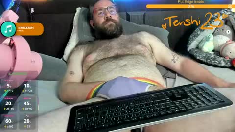 Snapshot of tenshi23 chatting on June 6, 5:23 am Matt online show from June 6, 5:23 am