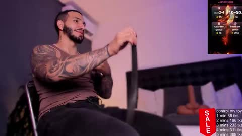 Teo Ferrer online show from October 7, 9:01 pm