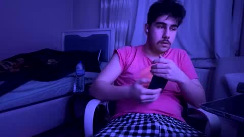 Snapshot of teowoody chatting on March 3, 12:17 am Teo online show from March 3, 12:17 am