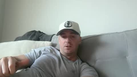 Tommy Boy online show from February 5, 9:41 pm