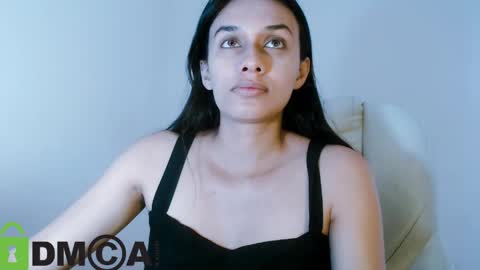 Lisa online show from April 15, 4:03 pm