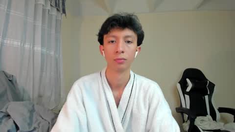 Juanfe  online show from January 17, 3:55 am