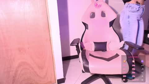 Terra Elowen online show from October 12, 12:04 pm