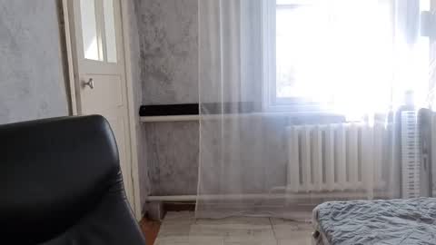 Anny Simpson online show from October 9, 5:49 am