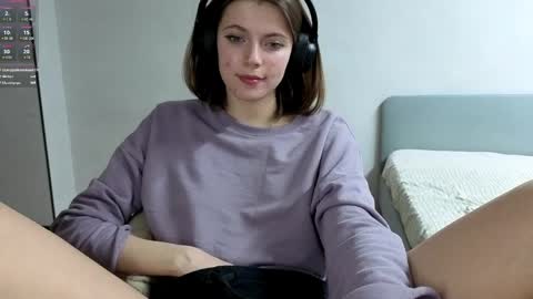 Anny Simpson online show from April 6, 12:41 am