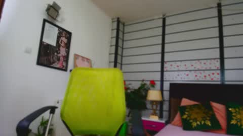 Snapshot of tessa_joy chatting on February 2, 5:06 am Tessa Joy online show from February 2, 5:06 am