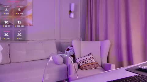 tessaadorablee online show from March 26, 5:35 am