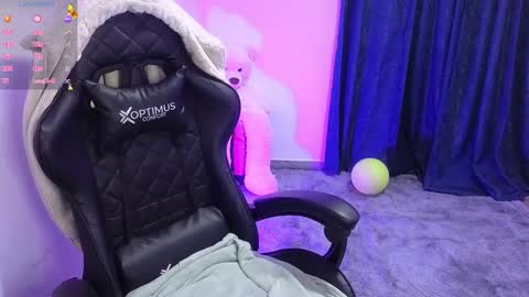 Tessy online show from January 22, 7:03 pm