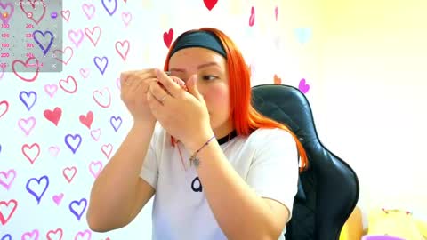 Tessy online show from April 14, 3:18 pm