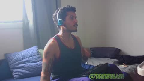 Milo online show from May 6, 4:01 pm