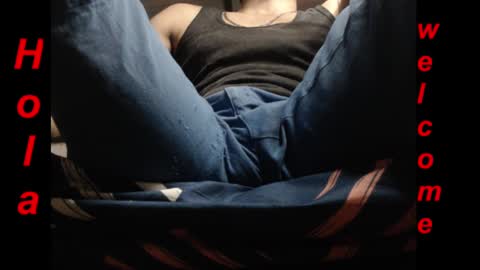 Snapshot of tevezbien chatting on December 18, 7:04 am Yeffrith online show from December 18, 7:04 am