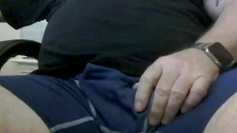 Snapshot of texashornyguy chatting on November 4, 12:43 am Horny Guy online show from November 4, 12:43 am