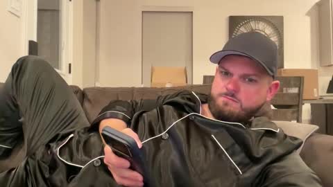 Sir Texas Country online show from February 10, 3:32 am