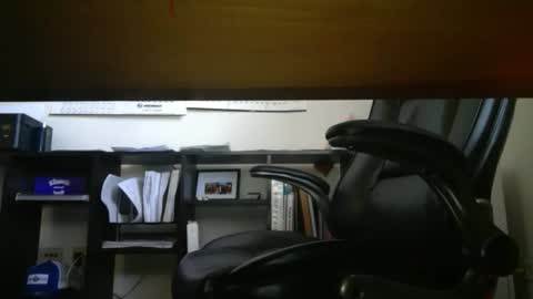 Snapshot of texasmade6303 chatting on November 10, 5:56 pm texasmade6303 online show from November 10, 5:56 pm