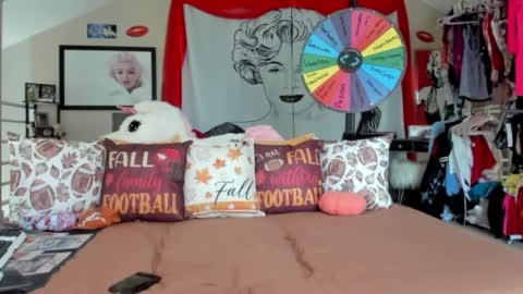 peachy online show from September 10, 6:19 pm