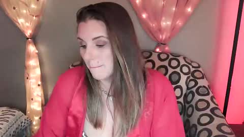 Snapshot of texasprincessk chatting on December 5, 2:42 am texasprincessk online show from December 5, 2:42 am