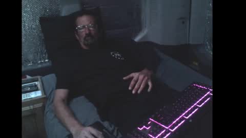 texaswildman78 online show from January 1, 7:41 am