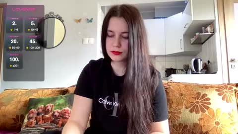Snapshot of teylor_l chatting on February 25, 12:24 pm Teylor online show from February 25, 12:24 pm