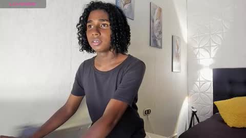 teylor_lovee online show from December 4, 9:12 pm