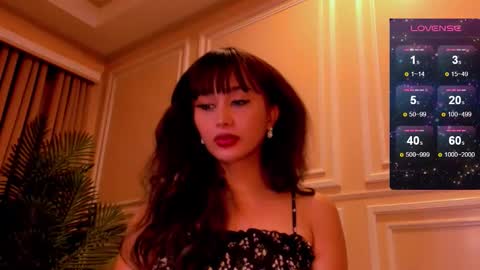 Snapshot of th3r3sa chatting on October 9, 5:11 pm th3r3sa online show from October 9, 5:11 pm