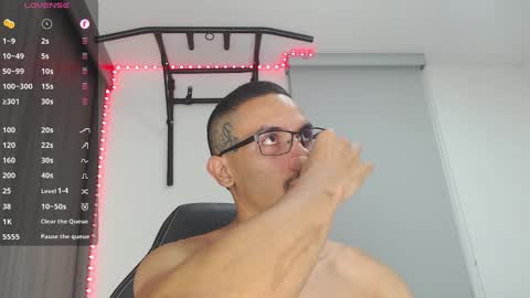 INSTAGRAM   Th1rss online show from December 22, 12:17 am