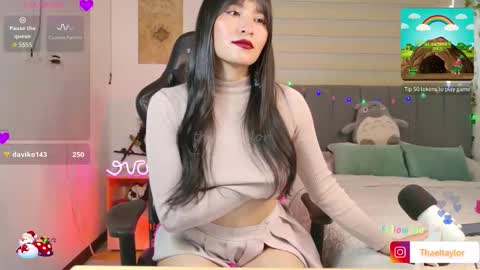  Thael online show from November 4, 5:23 pm