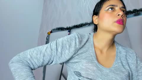 thalia888_ online show from December 14, 7:07 pm