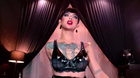 Thalia Saint online show from June 19, 9:51 pm
