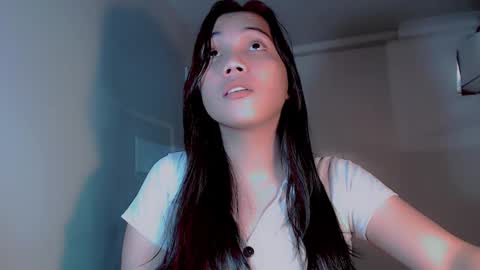 Snapshot of thalia_sunshine chatting on December 26, 6:43 pm Thalia online show from December 26, 6:43 pm