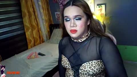 thaliafoxyummy online show from October 5, 4:22 am