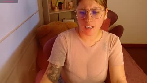   online show from January 23, 10:11 pm