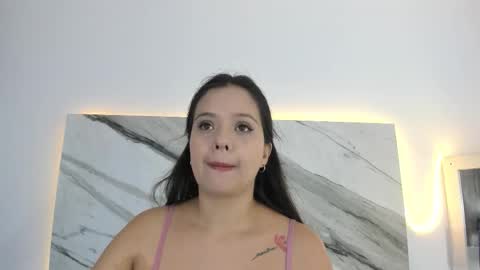 Snapshot of thamiina chatting on September 28, 11:59 am Thamy online show from September 28, 11:59 am