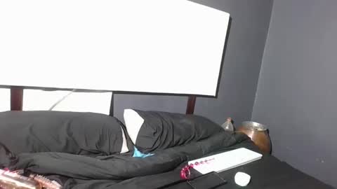 Snapshot of thamtsho1108 chatting on September 10, 7:14 pm thamtsho1108 online show from September 10, 7:14 pm