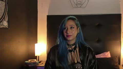 Snapshot of thamyjade chatting on October 27, 2:37 am Thamy online show from October 27, 2:37 am