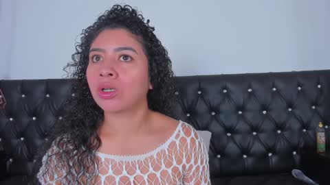 thara webstter online show from January 20, 11:45 am