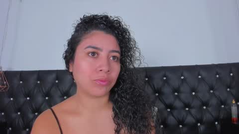 thara webstter online show from January 24, 11:37 am