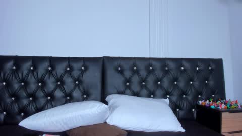 thara webstter online show from October 14, 11:55 am