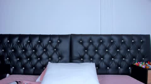 thara webstter online show from November 11, 12:16 pm