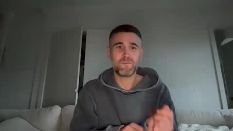 Snapshot of thataustralianguy11 chatting on May 14, 7:59 am thataustralianguy11 online show from May 14, 7:59 am