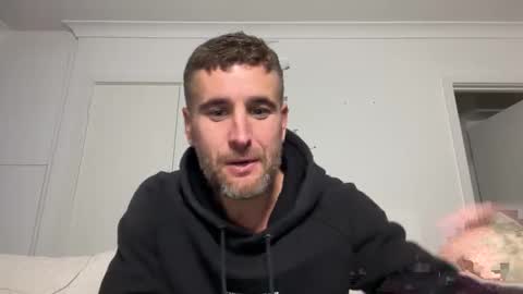 Snapshot of thataustralianguy11 chatting on May 19, 8:20 am thataustralianguy11 online show from May 19, 8:20 am