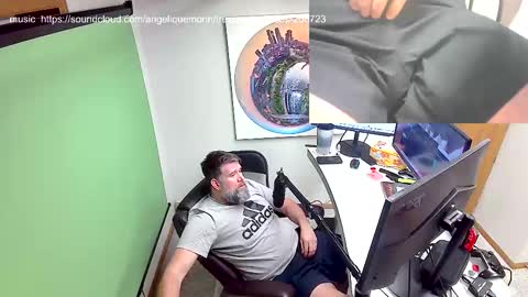 Snapshot of thaterkman chatting on February 17, 5:25 am thaterkman online show from February 17, 5:25 am