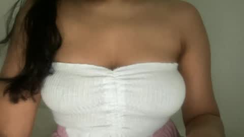 Snapshot of thatgirlmelanie chatting on August 5, 1:14 pm Melanie online show from August 5, 1:14 pm