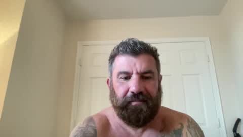 ThatGuyBearded online show from January 5, 4:16 pm