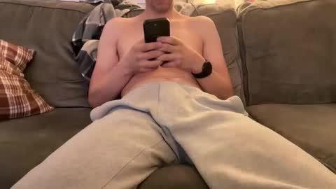 Snapshot of thatvideoguy chatting on November 14, 5:55 pm thatvideoguy online show from November 14, 5:55 pm