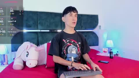 Thayler  online show from January 21, 11:24 am